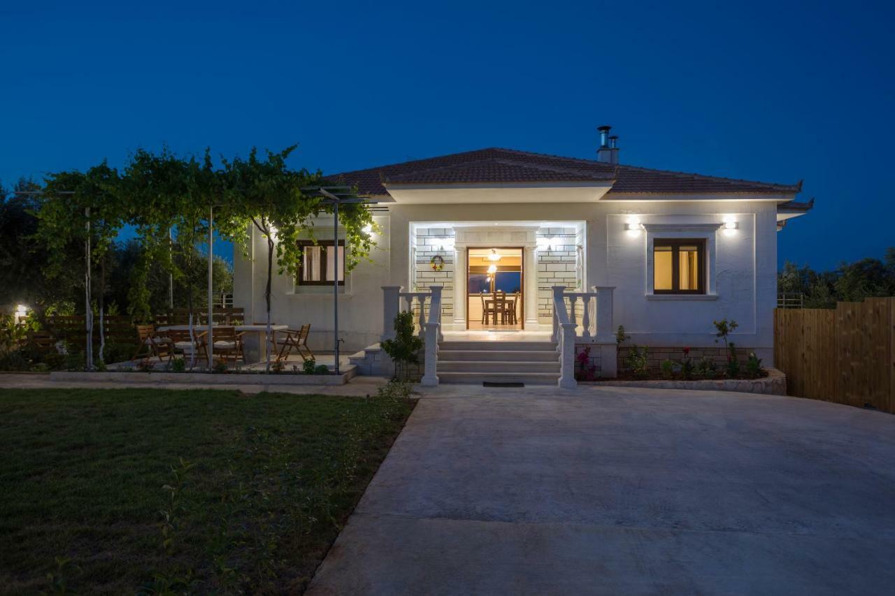 Villa Serenity Agia Marina  외부 사진